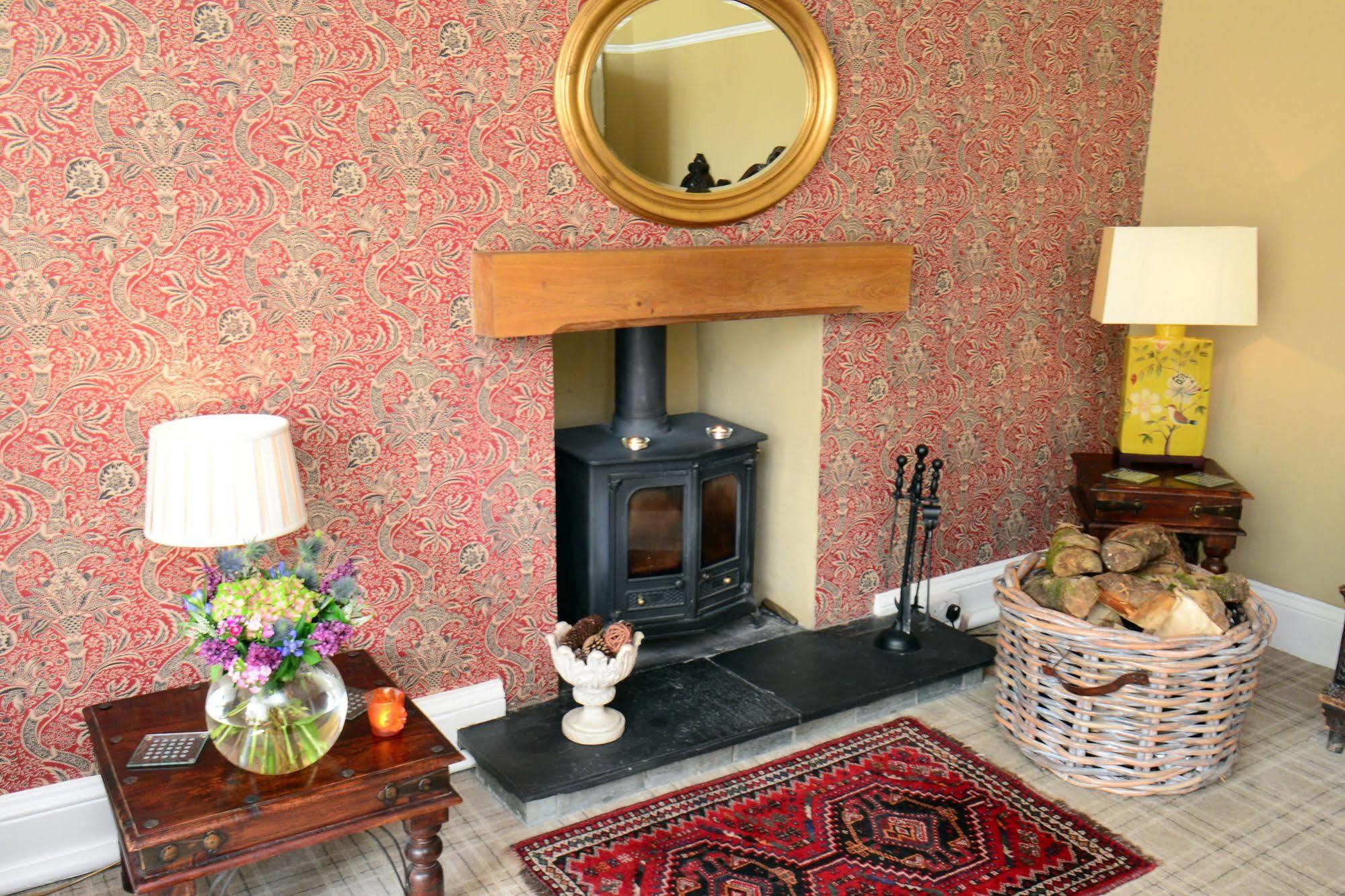 Tweedies Bar And Lodge Grasmere Bagian luar foto